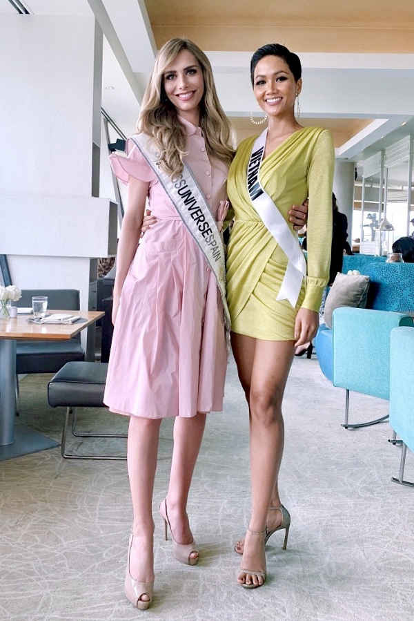 HHen Niê mặc váy hở bạo chụp ảnh dạ hội ở Miss Universe - 6