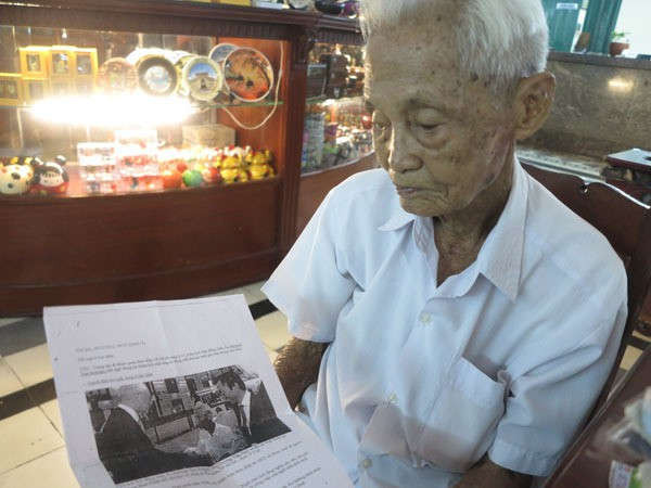 Gặp người viết thư tình xuyên thế kỷ ở Bưu điện Sài Gòn - Ảnh 5.