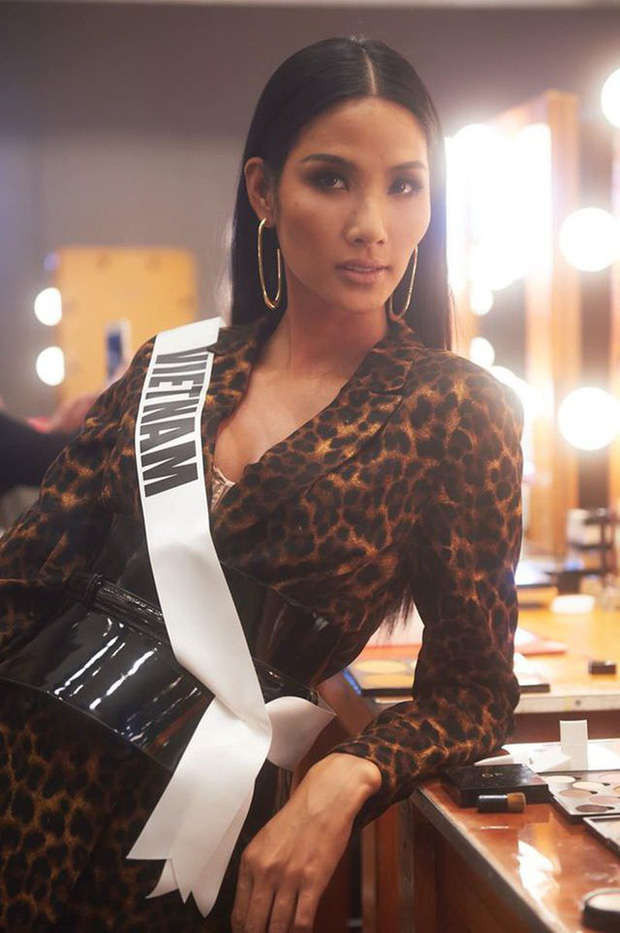 Hoàng Thùy là thí sinh duy nhất được Miss Universe khoe khoảnh khắc chụp ảnh bikini, còn khoe dáng cực nuột - Ảnh 3.