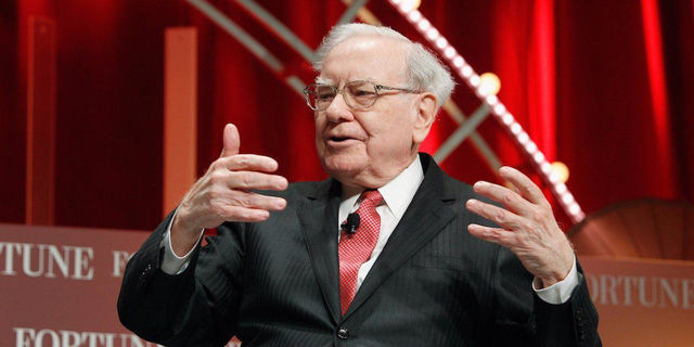 Những bài học kinh điển từ Đắc nhân tâm - Cuốn sách Warren Buffett khẳng định đã thay đổi cuộc đời ông - Ảnh 1.