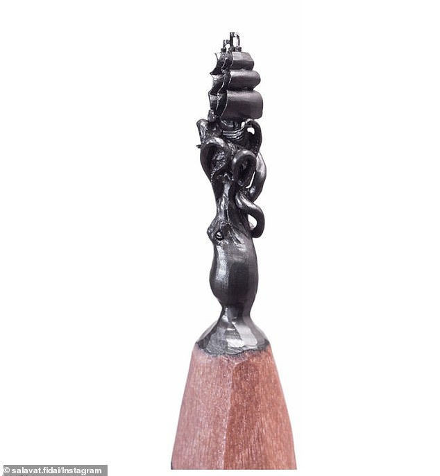 Những tác phẩm điêu khắc bé bằng đầu bút chì có giá 60 triệu đồng - 5
