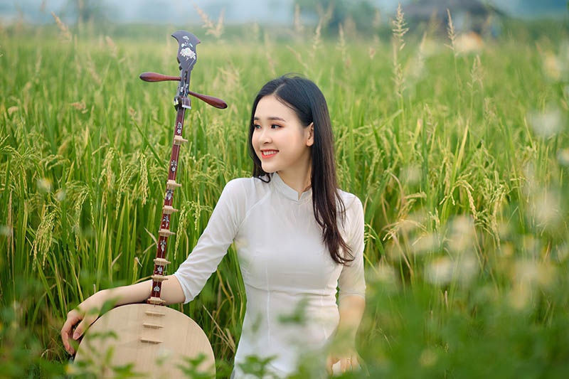 Á khôi Sinh viên Việt Nam khoe nét xuân thì bên cánh đồng lúa - 8