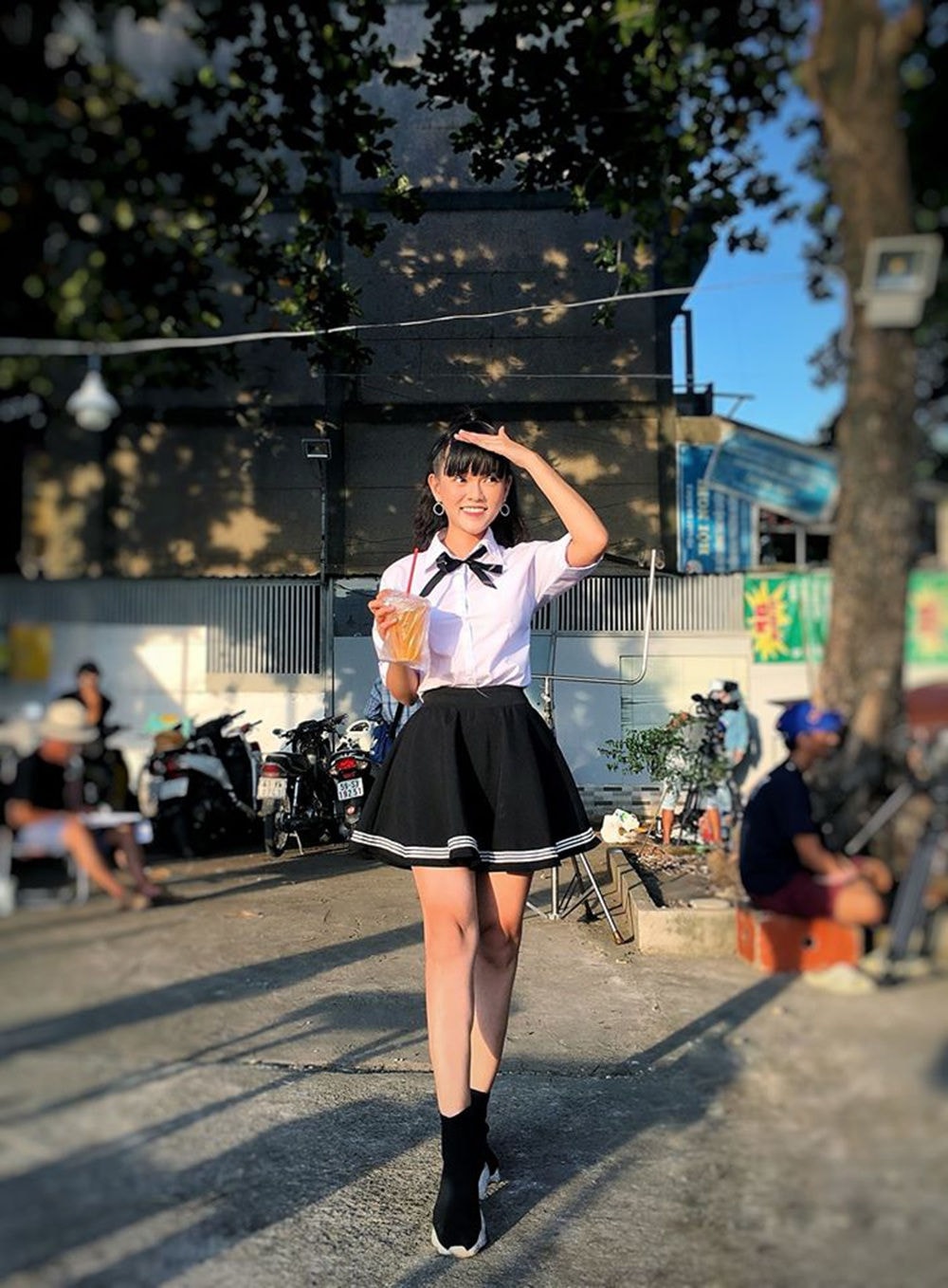 9x Sài thành sở hữu nhan sắc trong trẻo như nắng mai - 2