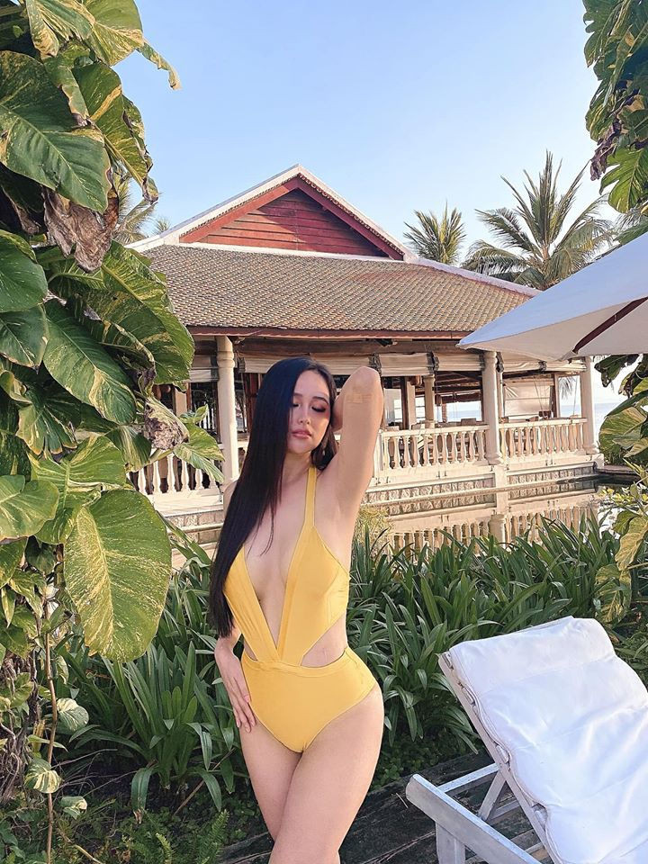 Hoa hậu Mai Phương Thuý, Ngọc Hân táo bạo bất ngờ với ảnh áo tắm, bán nude - 3