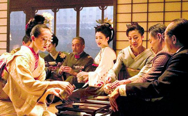  Chuyện đời Mineko - Hình tượng nguyên mẫu trong tác phẩm kinh điển Hồi Ức Của Một Geisha và nỗi ám ảnh vì cuốn tiểu thuyết đưa tên tuổi bà đi khắp thế giới - Ảnh 2.