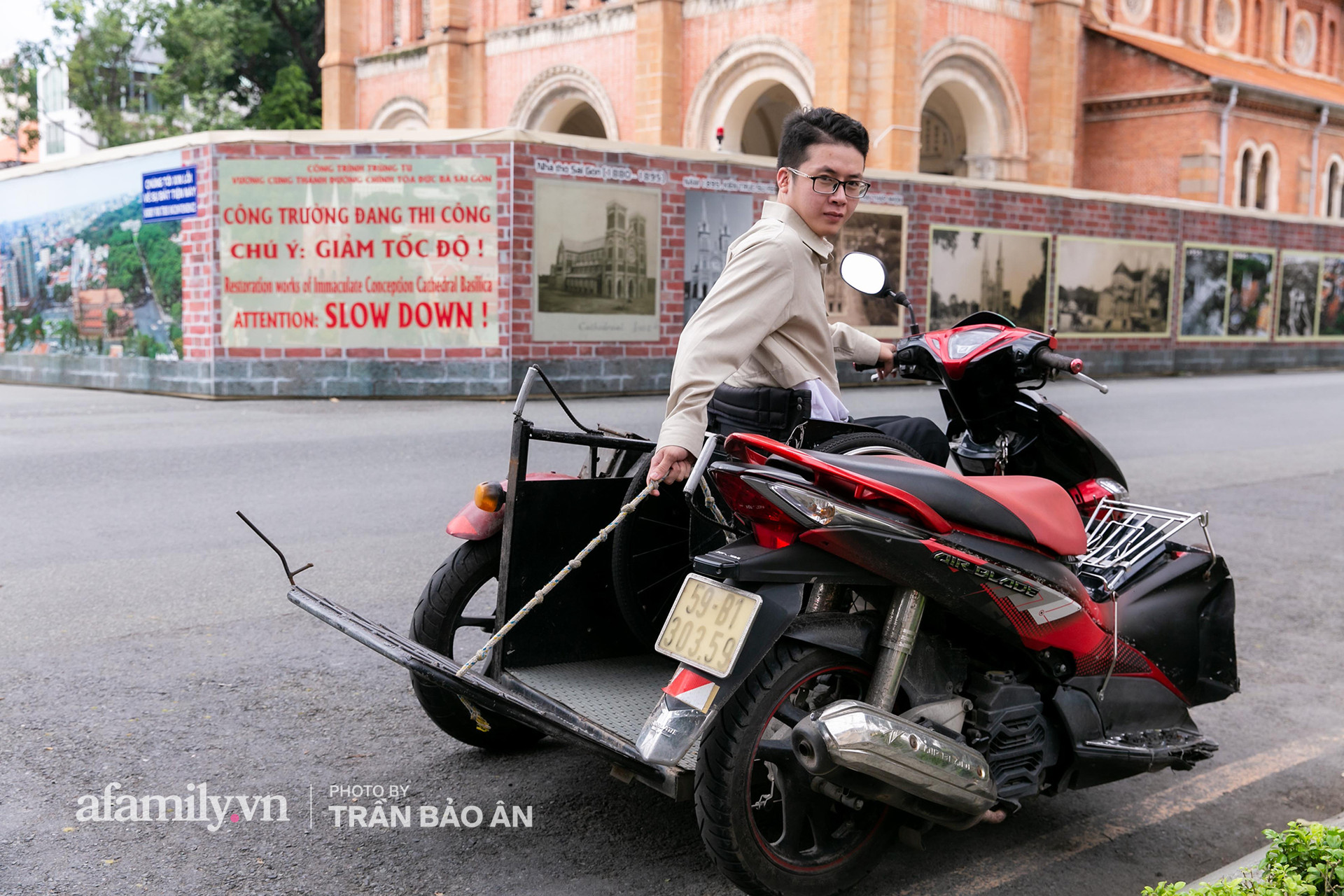 Chàng trai đi phượt bằng xe lăn, chinh phục những con đèo hiểm trở nhất Việt Nam: Mất 10 năm định nghĩa hai từ “tự do” bằng cách chưa ai từng làm! - Ảnh 11.