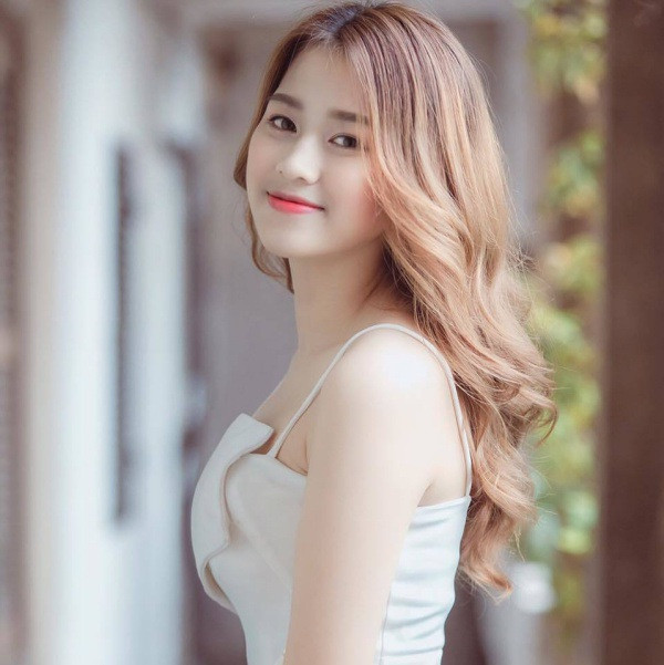 Cuộc sống đời thường giản dị của tân Hoa hậu Việt Nam 2020 - Đỗ Thị Hà - 5