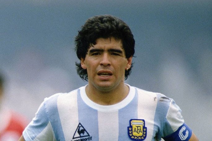 maradona-1606323251832605904321.jpg