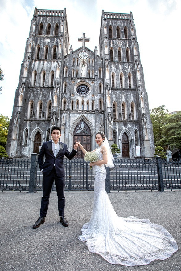 Cặp đôi 9X đi xuyên Việt chụp bộ ảnh cưới để đời - 11