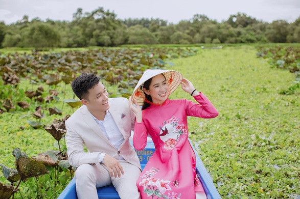 Cặp đôi 9X đi xuyên Việt chụp bộ ảnh cưới để đời - 14