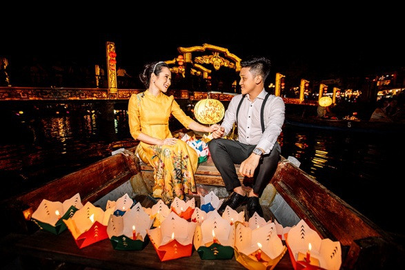 Cặp đôi 9X đi xuyên Việt chụp bộ ảnh cưới để đời - 16