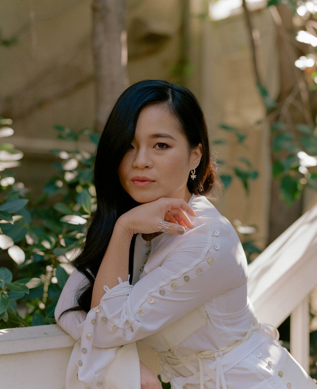 Kelly Marie Tran: Từ cô bé ấm ức chịu cảnh dừng nói tiếng Việt vì bị kỳ thị đến công chúa Disney người Việt đầu tiên trong lịch sử - Ảnh 1.
