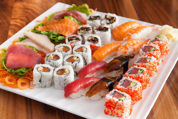  Nam đầu bếp chỉ ra 4 sai lầm cơ bản của người Việt khi ăn sushi, bạn có chắc mình đã thưởng thức món này đúng cách?  - Ảnh 1.