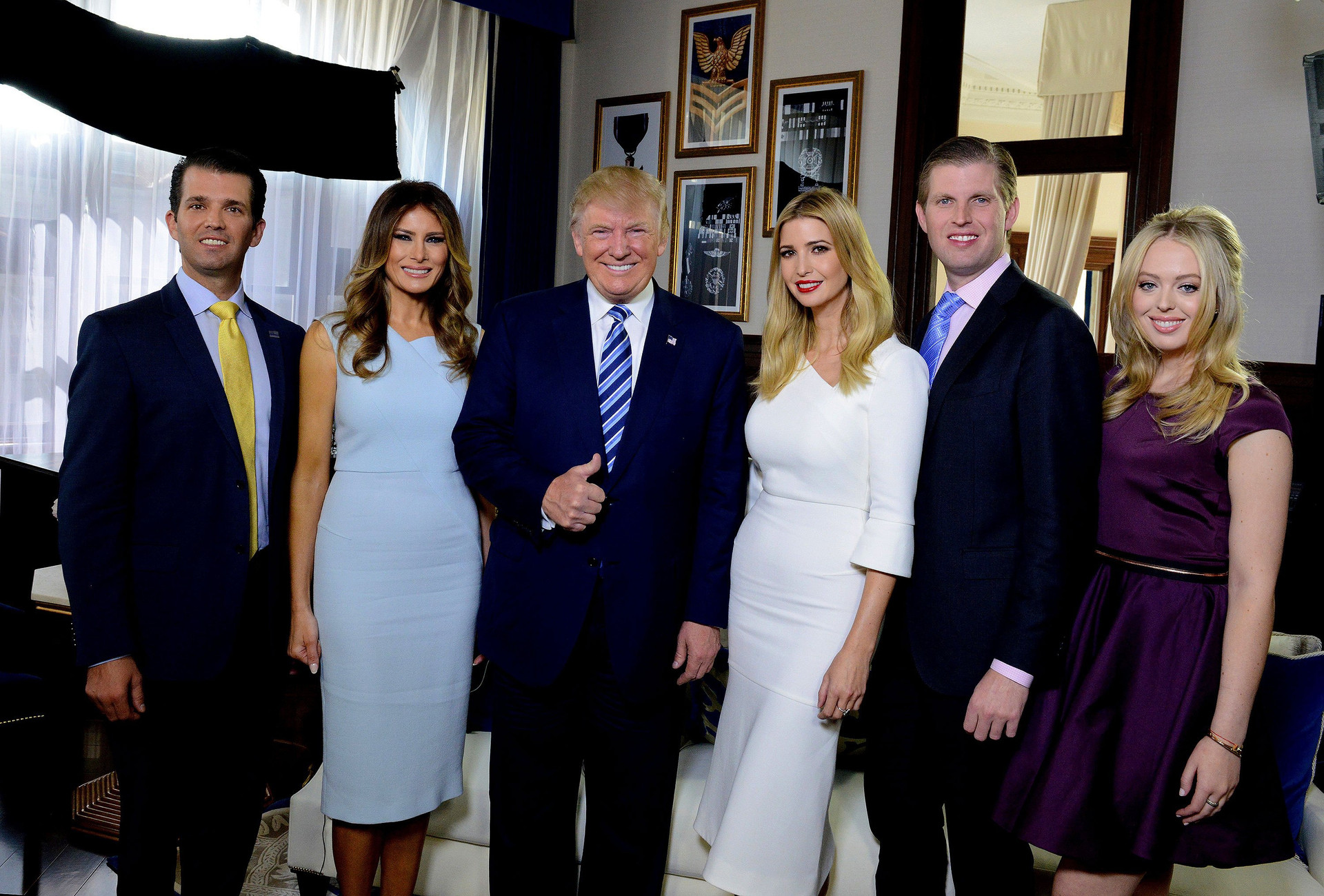 Bí quyết nuôi dạy 5 người con thành công của ông Trump - 1