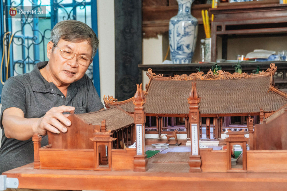 Hà Nội: Độc đáo mô hình đình làng bằng gỗ siêu nhỏ, trả giá 2 tỷ cũng không bán! - Ảnh 2.