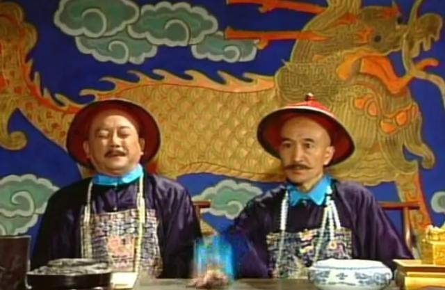 25 năm sau Tể tướng Lưu gù: Phim vận vào đời Lưu Dung và Hòa Thân - 2