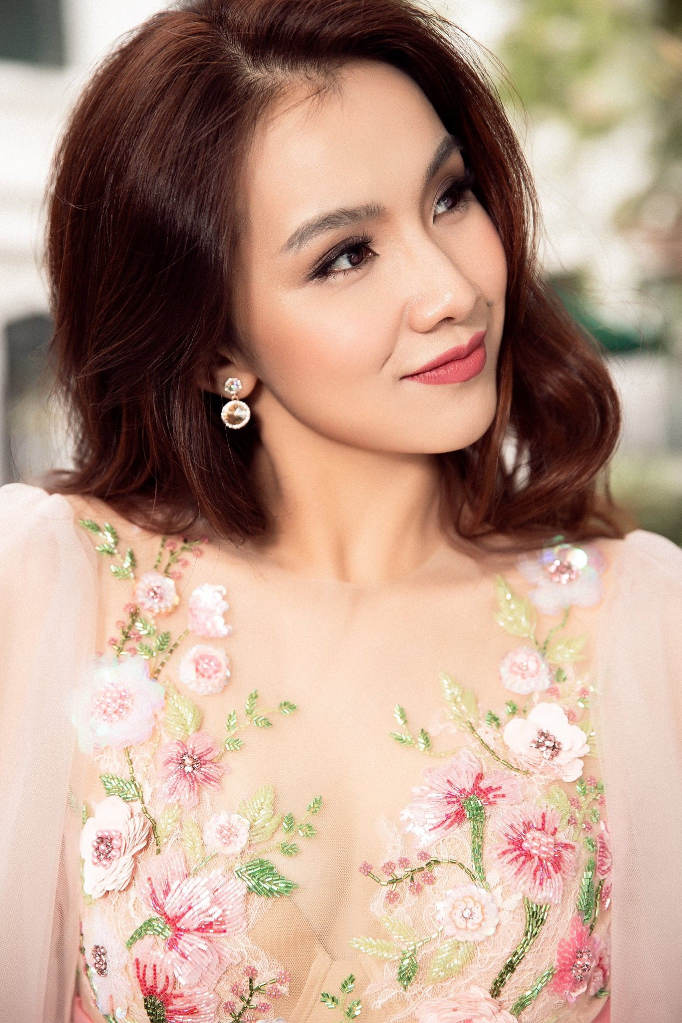 Hoa hậu Thùy Lâm tái xuất sau nhiều năm ở ẩn, nhan sắc xinh đẹp gây sốt - 4