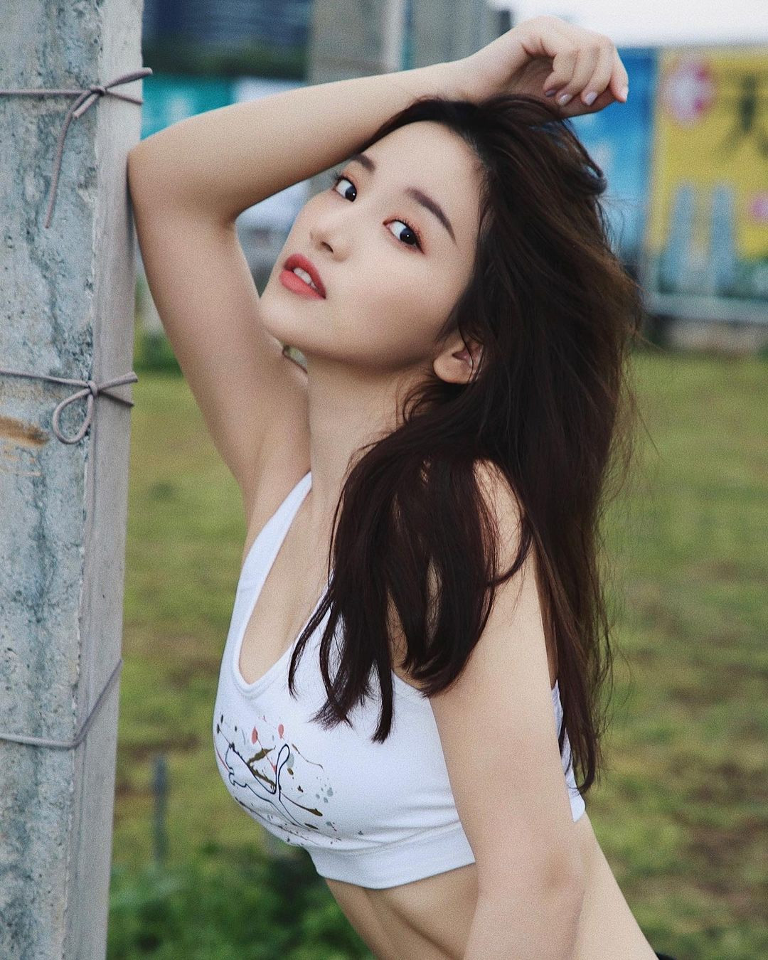 Hot girl Đài Loan sở hữu nhan sắc xinh đẹp được ví như nữ thần - 1