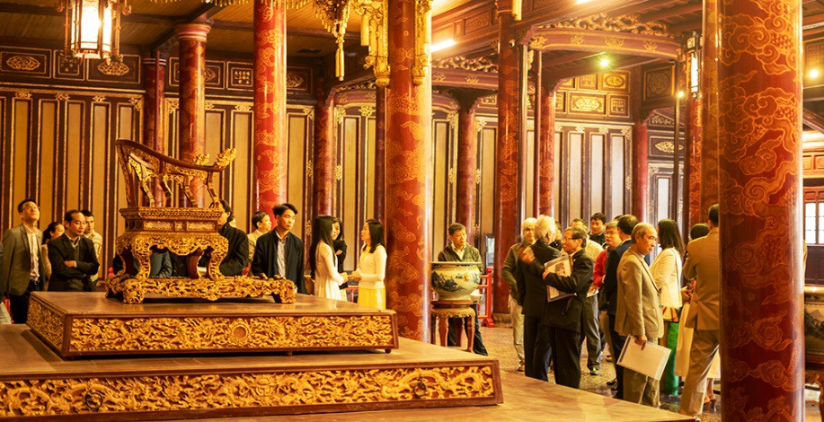 Ngắm ngôi điện đặt ngai vàng vua Nguyễn trước khi trùng tu - 18