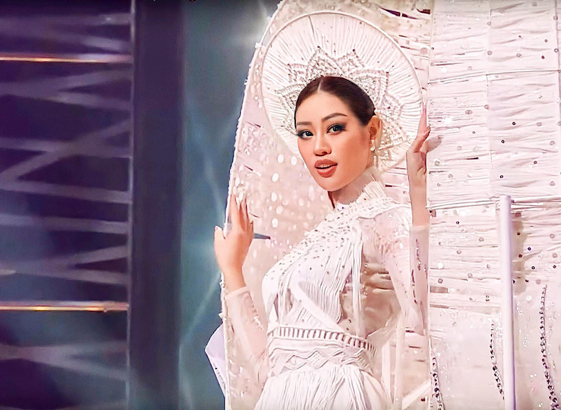 Hành trình đáng nhớ của Khánh Vân tại Hoa hậu Hoàn Vũ Thế giới 2020 - 9