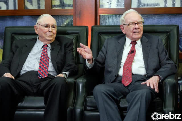 Warren Buffett và Charles Munger không cãi nhau trong suốt 62 năm: Thế giới ghen tị với sự giàu có của họ, tôi ghen tị với trí tuệ của họ - Ảnh 2.