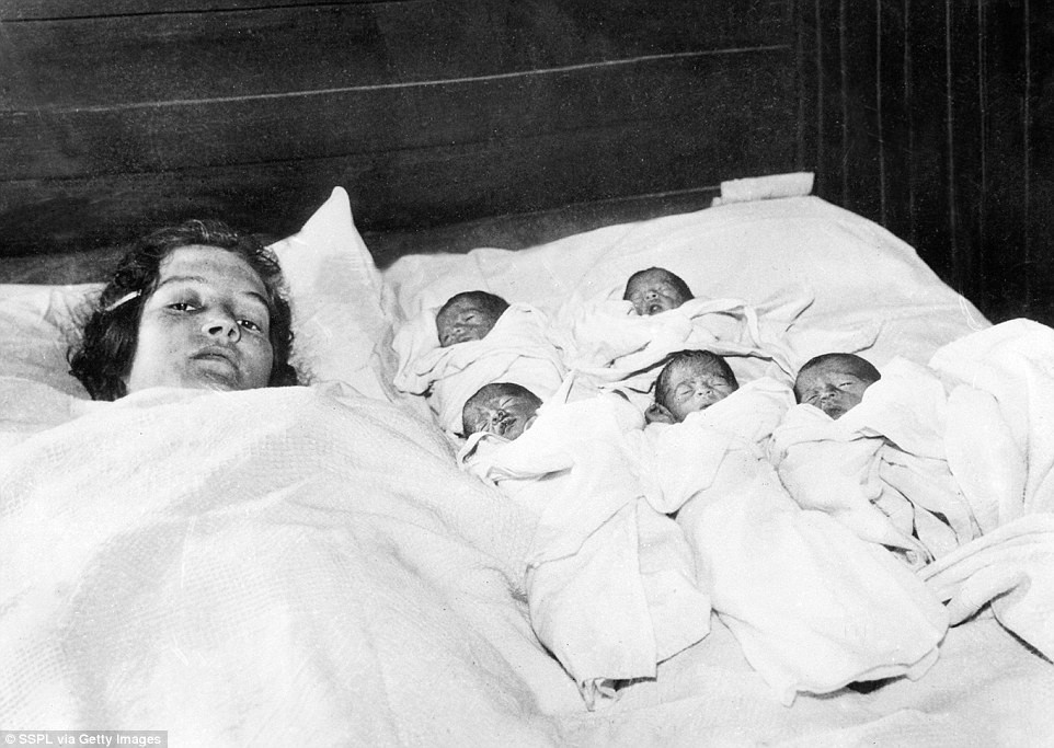 Bi kịch 5 chị em sinh 5: Góc nhìn từ người trong cuộc sau 9 thập kỷ - 1
