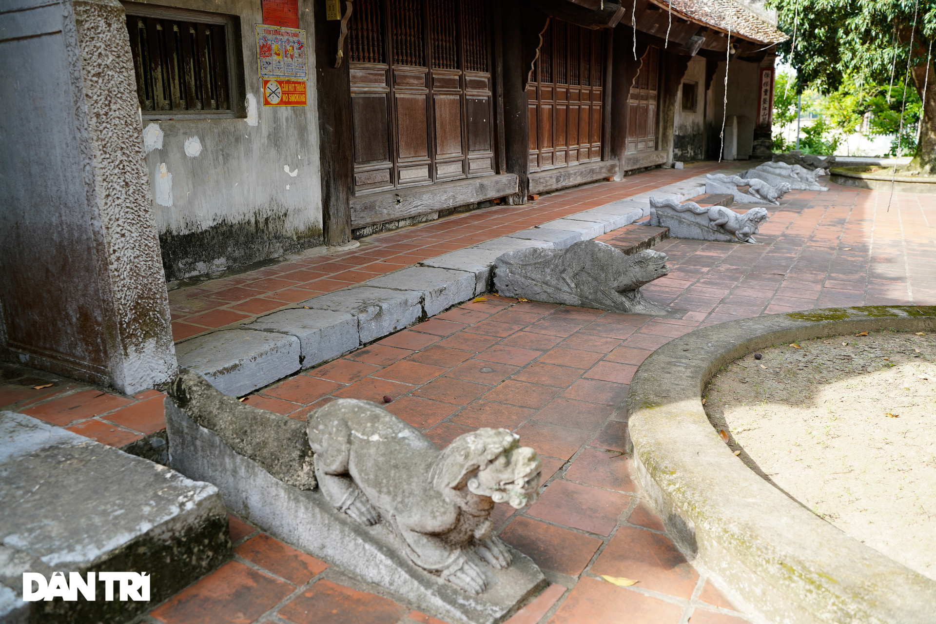 Chiêm ngưỡng di tích đá, tượng gỗ độc đáo trong chùa cổ 700 tuổi ở xứ Đông - 2