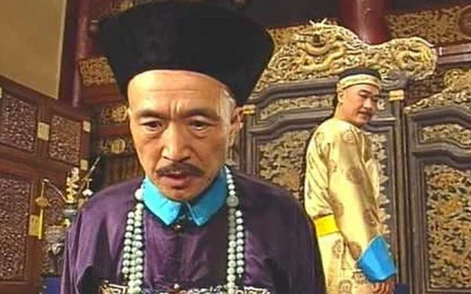  Bị Càn Long đe dọa đòi lấy mạng, Tể tướng Lưu gù bình tĩnh ứng phó 2 câu khiến đối phương bội phục, ung dung vượt qua cửa tử  - Ảnh 2.