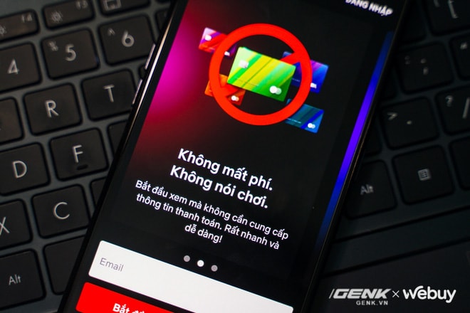 Review gói xem Netflix miễn phí: Cách hay để người Việt bỏ xem phim lậu và “cần câu” để hút khách mua gói cước - Ảnh 3.