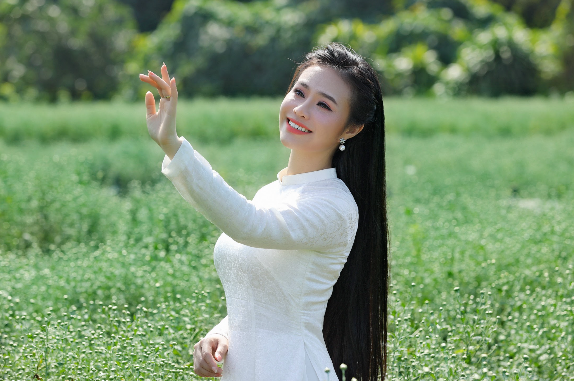 Lương Nguyệt Anh - Lương Hải Yến ra mắt MV tôn vinh nghề giáo - 3