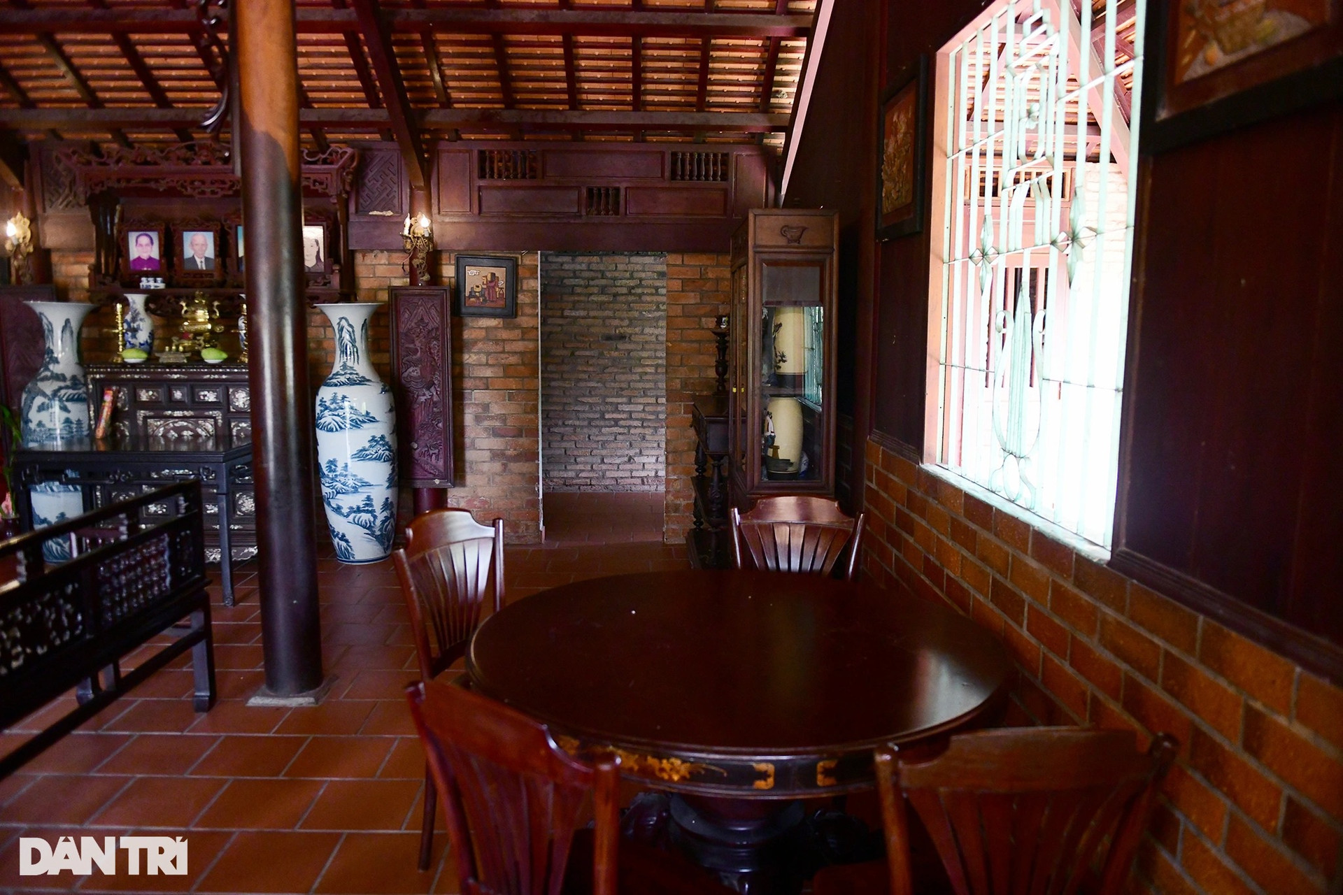 Khu nhà cổ mang kiến trúc Nam bộ xưa trị giá hơn 20 tỷ đồng ở Sài Gòn - 7