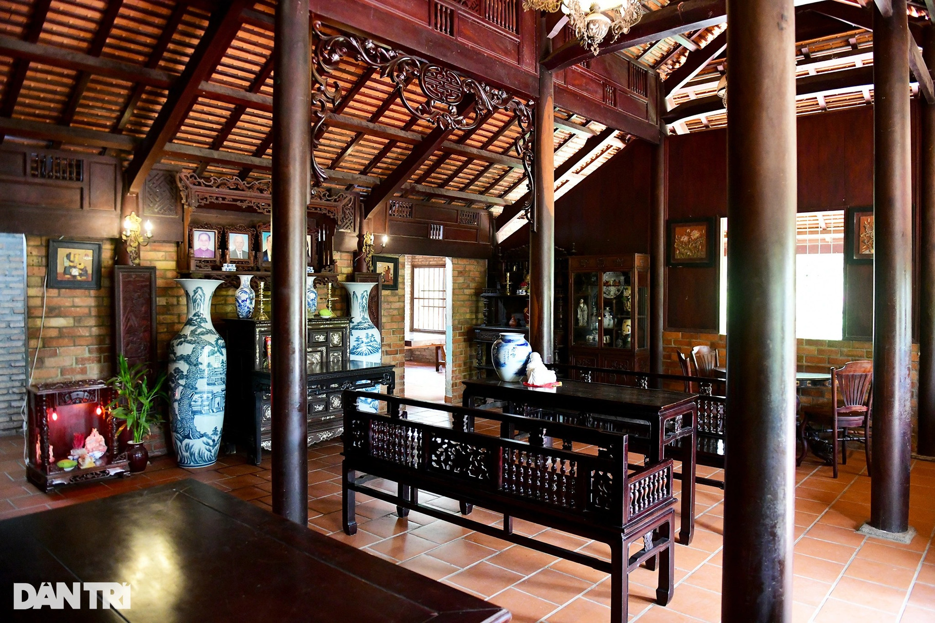 Khu nhà cổ mang kiến trúc Nam bộ xưa trị giá hơn 20 tỷ đồng ở Sài Gòn - 3