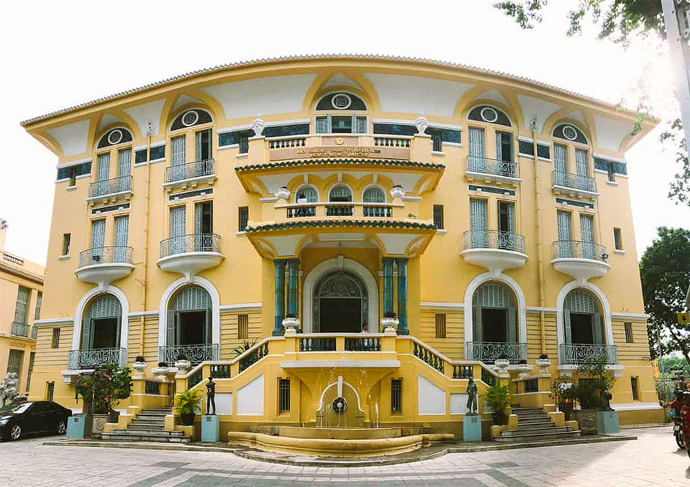  Số phận dinh thự 99 cửa sổ bị ma ám của doanh nhân sở hữu 20.000 BĐS khắp Sài Gòn - Ảnh 1.