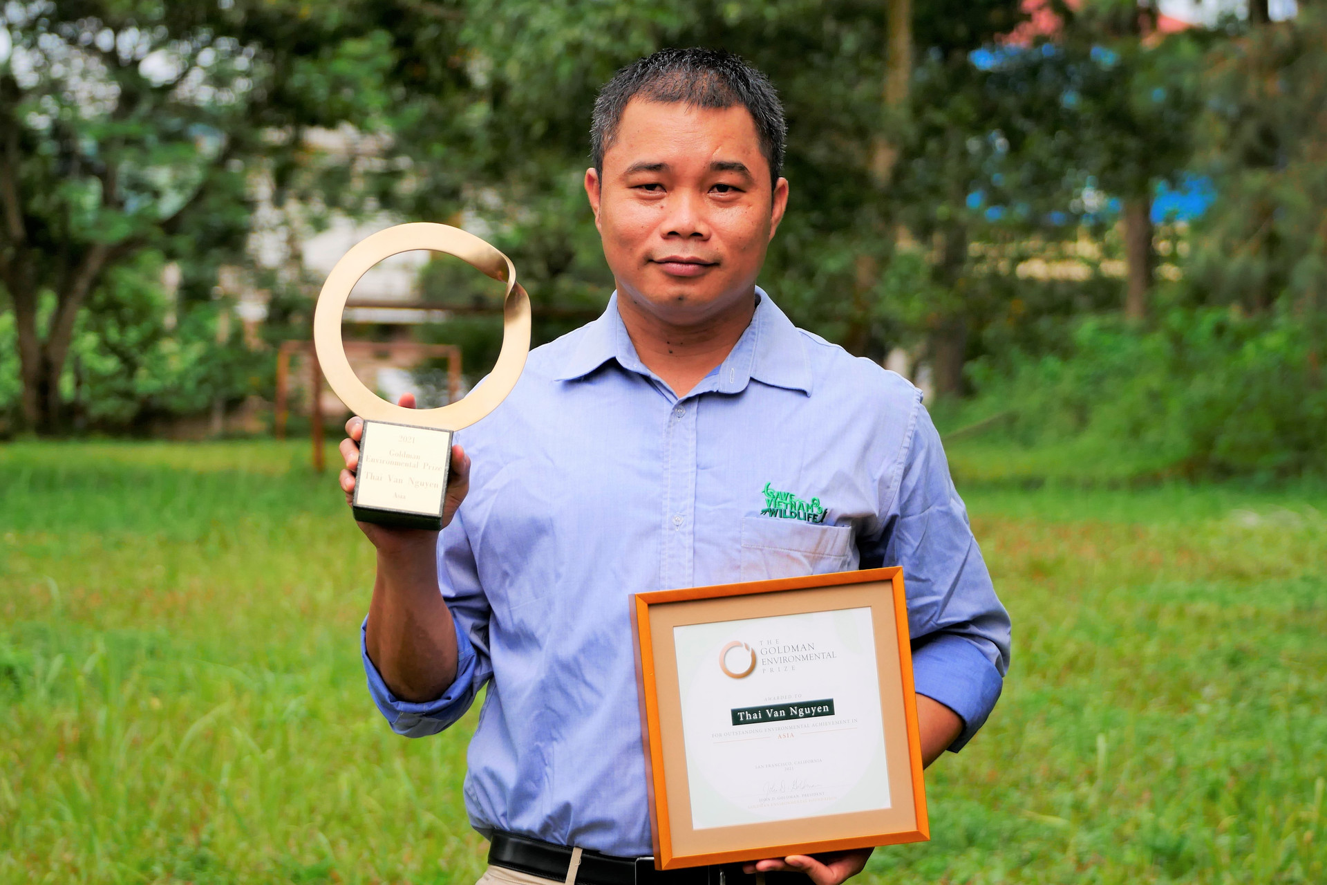 Chuyện về người rừng Việt Nam đạt giải Nobel xanh thế giới - 7