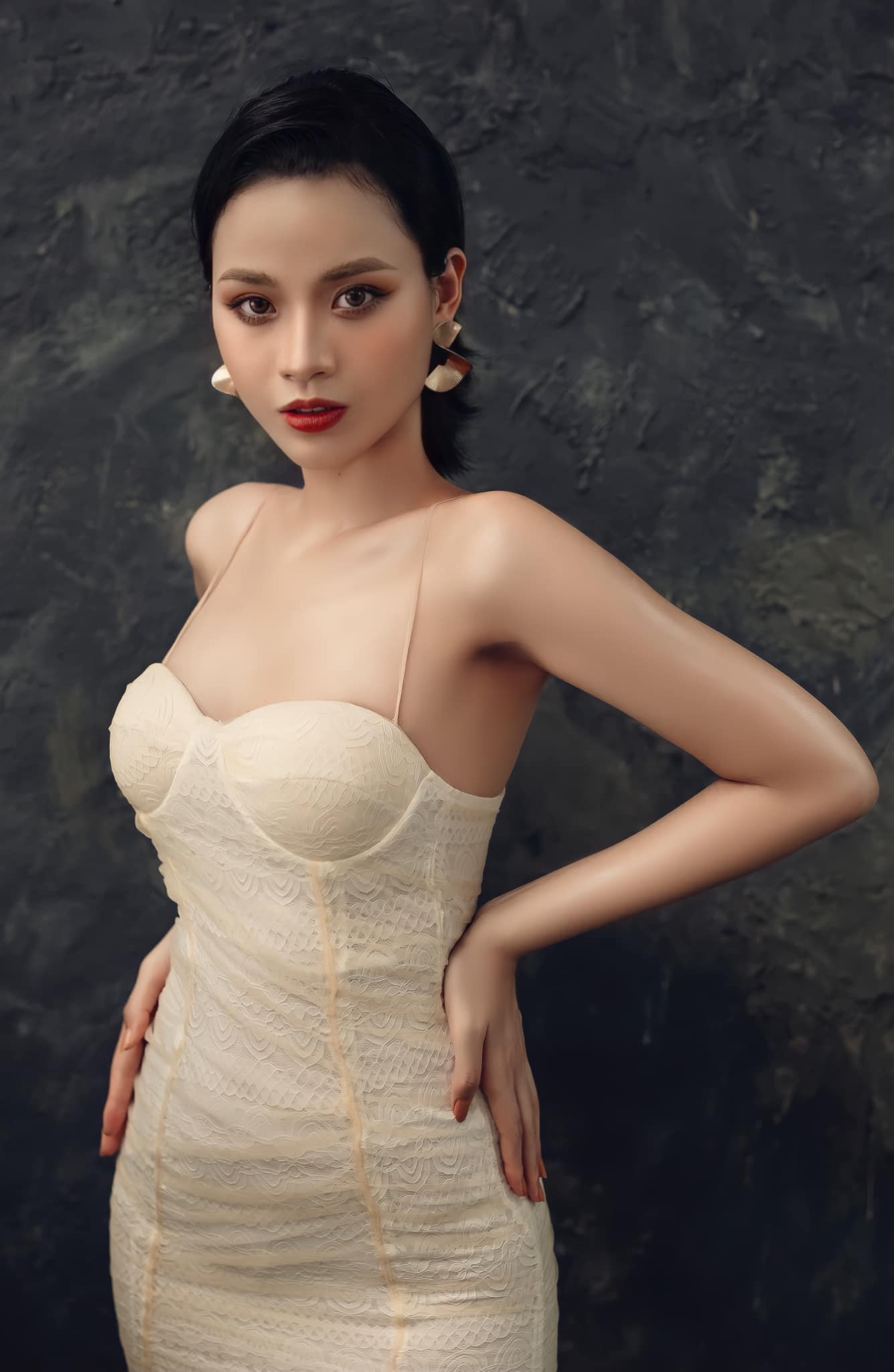 Hoa khôi Ngoại thương từng mắc ung thư vú dự thi Miss World Việt Nam 2022: Mình muốn bản thân được một lần sống hết mình, làm điều mình muốn trong cuộc đời hữu hạn - Ảnh 4.