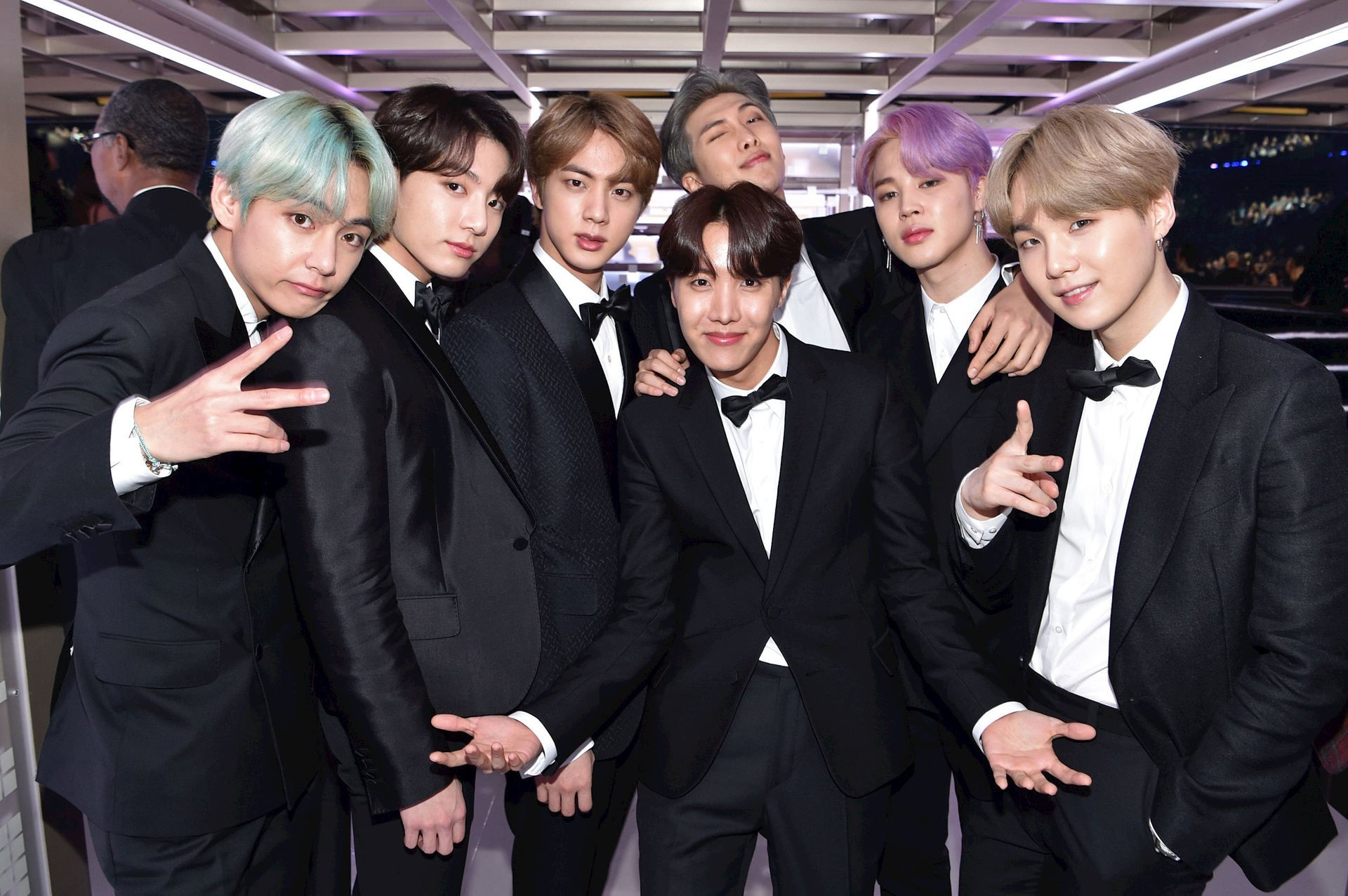 south-korean-boy-band-bts-backstage-during-the-61st-annual-news-photo-1097661412-1565598626.jpeg
