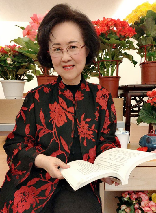 Quỳnh Dao: Nữ văn sĩ tài năng không thể gột rửa danh cướp chồng - 1