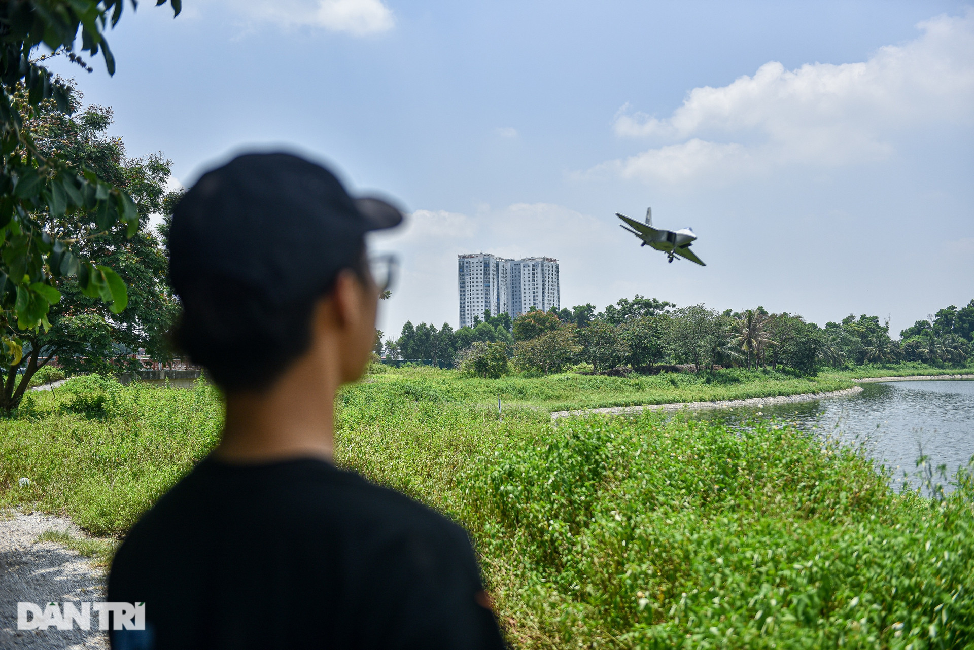 Bộ sưu tập mô hình máy bay khủng của chàng trai 10x ở Hà Nội gây sốt mạng - 8