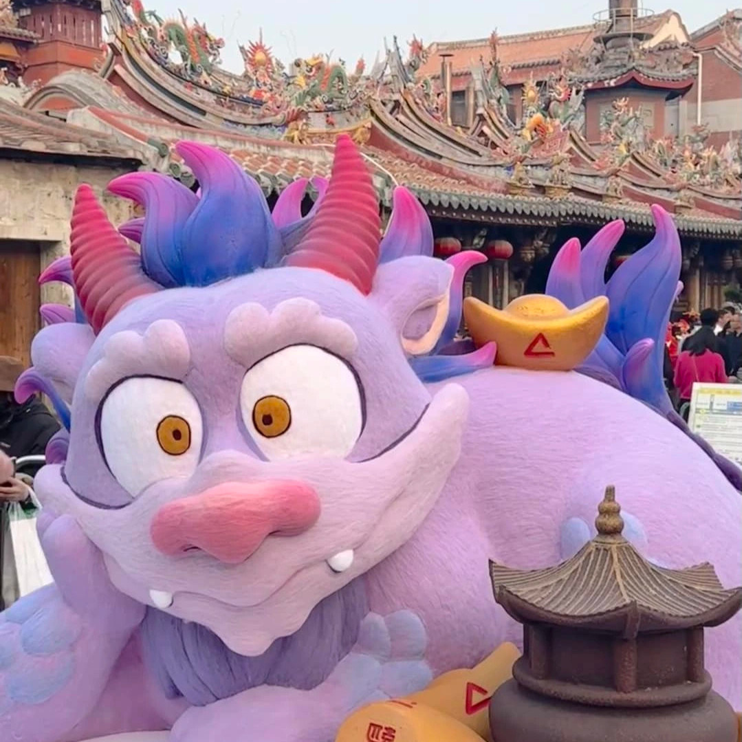 Những linh vật rồng hài hước khiến người xem bật cười ở Trung Quốc - 2