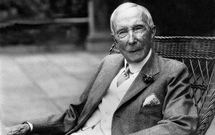 Tỷ phú Rockefeller ‘vạch đường’: Thu nhập chỉ là sản phẩm phụ của công việc, mang theo 1 thứ này mỗi ngày, cơ hội, thành công, giàu có sẽ tới!- Ảnh 1.