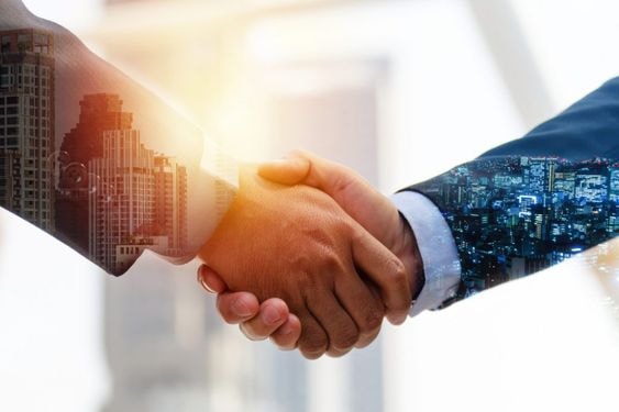 Bài học tuổi 40, làm sao để quý nhân giúp đỡ tới lần thứ 2: Dám mắc nợ người khác là một loại tự tin, biết cách trả nợ là một loại trí tuệ- Ảnh 1. Bài học tuổi 40, làm sao để quý nhân giúp đỡ tới lần thứ 2: Dám mắc nợ người khác là một loại tự tin, biết cách trả nợ là một loại trí tuệ- Ảnh 1.