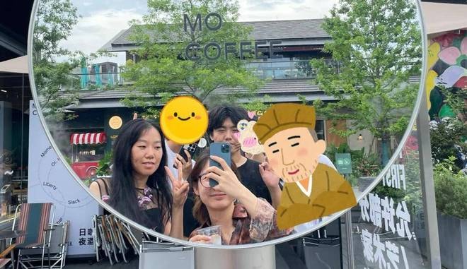 Cô gái bỏ nghề phóng viên đi làm trị liệu tâm lý: Đồng hành cùng 140 trẻ em ngừng đến lớp vì trầm cảm- Ảnh 16. Cô gái bỏ nghề phóng viên đi làm trị liệu tâm lý: Đồng hành cùng 140 trẻ em ngừng đến lớp vì trầm cảm- Ảnh 16.