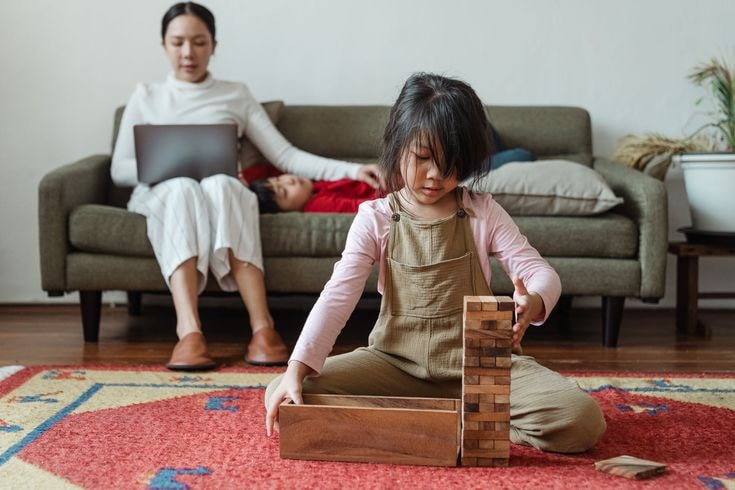 Dù cho nhiều tài sản đến đâu, có 3 thứ cha mẹ nhất định phải ích kỷ với con cái để ngừng tạo ra 