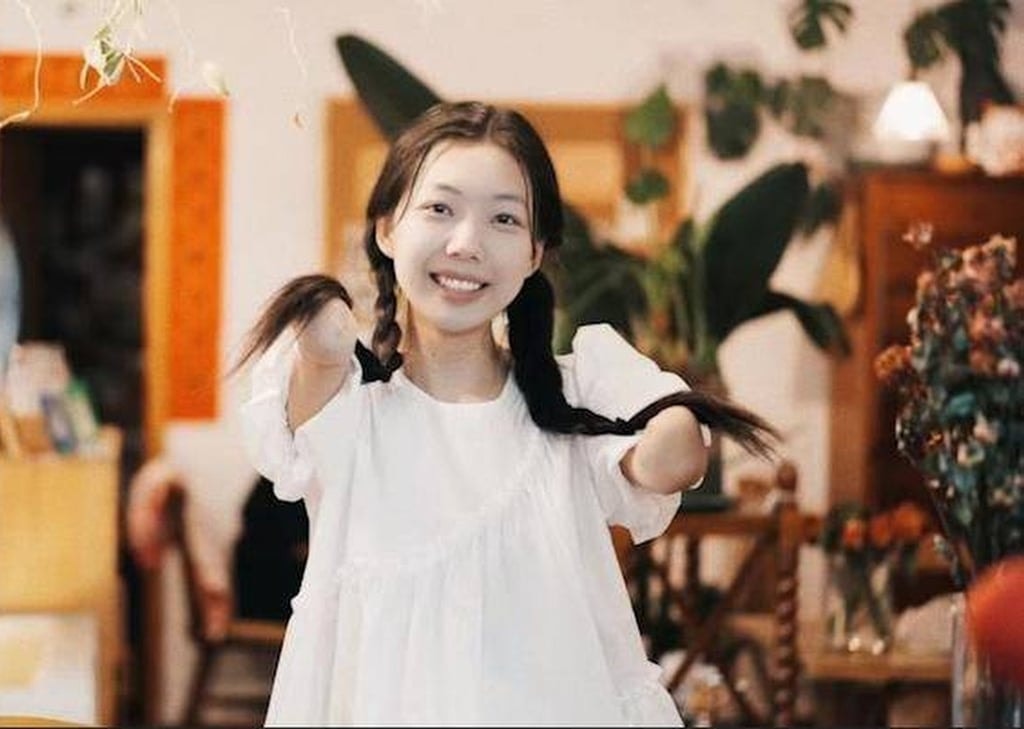 Cô gái 