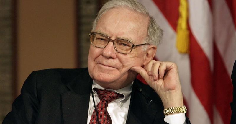5 châm ngôn gói gọn tích luỹ cả đời của Warren Buffett: Giá trị hơn cả mã cổ phiếu; khai sáng trí tuệ đầu tư; tiết lộ bí quyết trường thọ khi đã 94 tuổi- Ảnh 2.