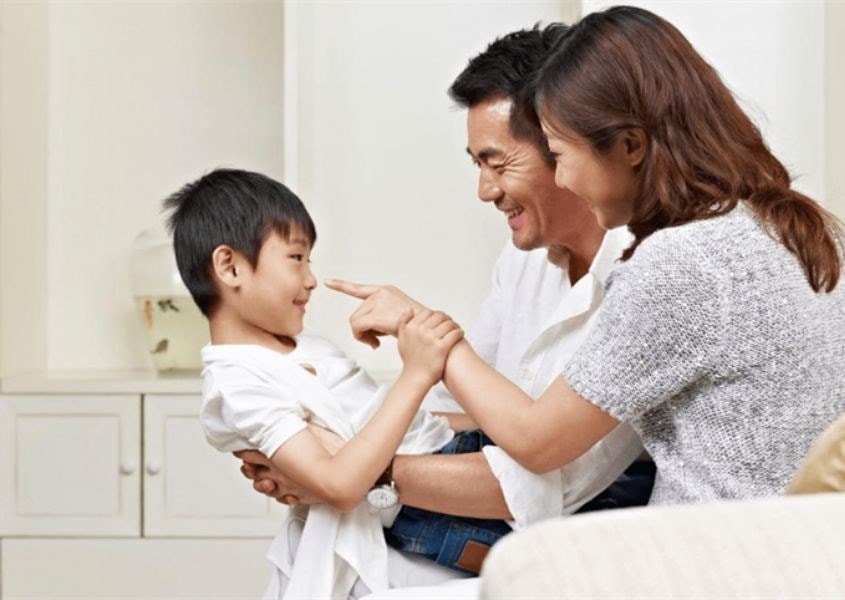 Cặp đôi cha mẹ thạc sĩ phải bỏ việc để “cứu” con: Bài học đắt giá trong giáo dục “Trái chín ép thì không ngọt”!- Ảnh 4.