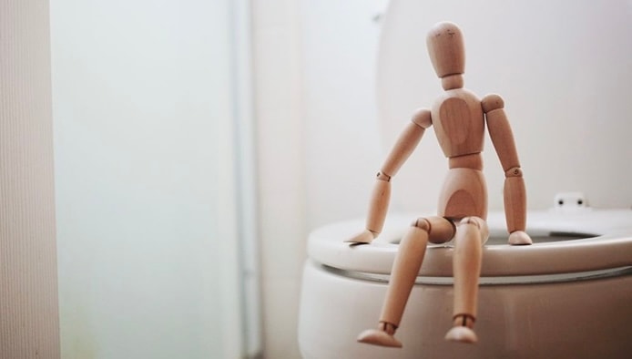 ‘Cắm trại toilet’ - trào lưu mới của giới trẻ: ‘Khi cuộc sống quá tải, tôi vào đó để nạp năng lượng!’- Ảnh 2.