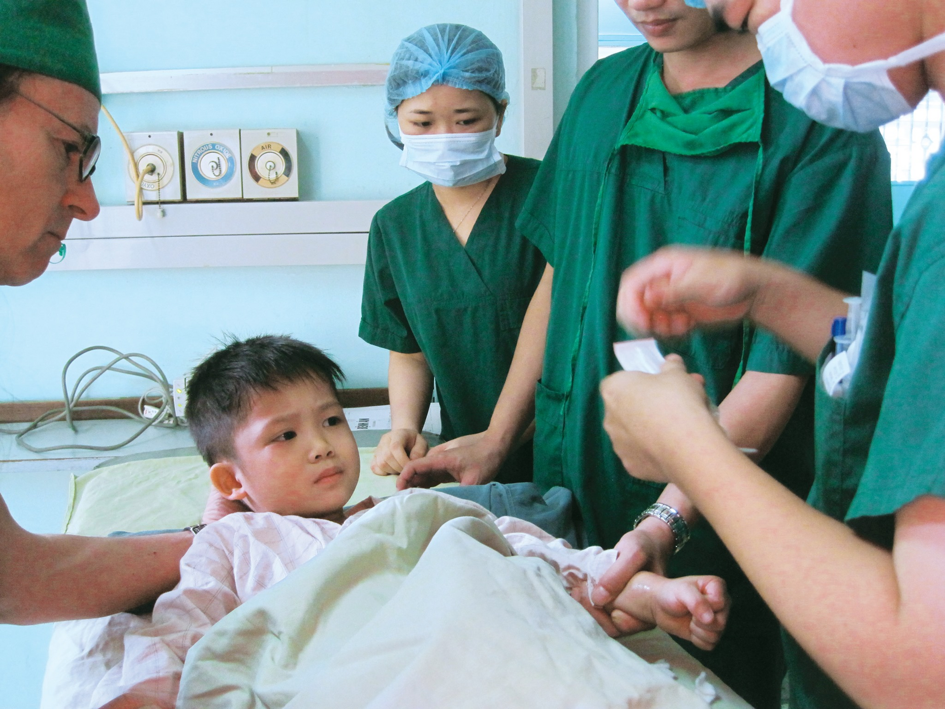 Khi tình mẫu tử vượt qua ranh giới của huyết thống: Hành trình 19 năm diệu kỳ của Khi tình mẫu tử vượt qua ranh giới của huyết thống: Hành trình 19 năm diệu kỳ của