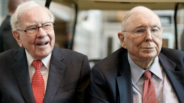 Warren Buffett và bí quyết hôn nhân: Tìm bạn đời có kỳ vọng thấp để hạnh phúc - Ảnh 4. Warren Buffett và bí quyết hôn nhân: Tìm bạn đời có kỳ vọng thấp để hạnh phúc - Ảnh 4.