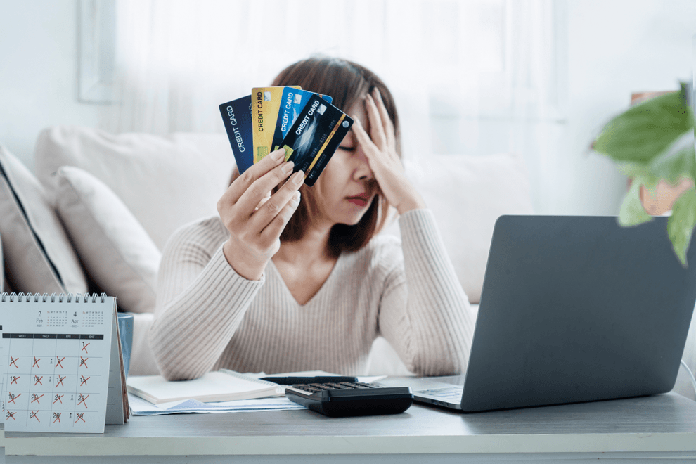 Trào lưu mua sắm giả để giải tỏa áp lực thật của giới trẻ Hàn - 7